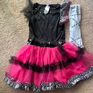 Size 6?  Monster high costume with tights.